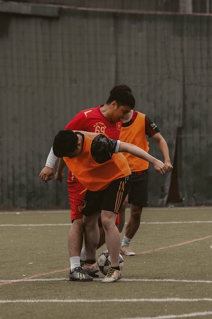 莲担任中国