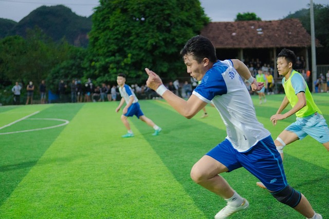佐纳森今正式上岗 “融合欧亚风格激发潜力”.