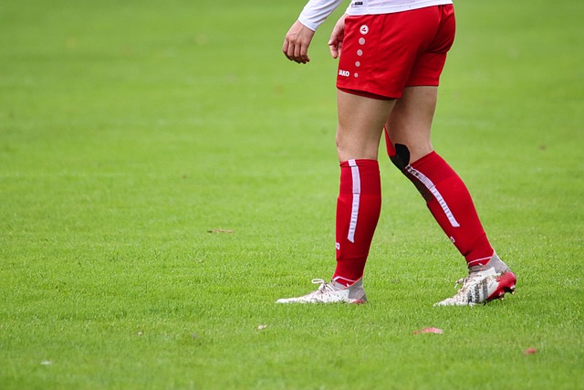 巴黎雖然歷 巴黎雖然歷